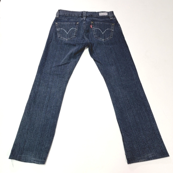 LEVI'S ♡ Sweet 'n Sexy LEVI'S Night Blues Stretchy Blue Jeans w/Rhinestones 8 - Picture 5 of 16